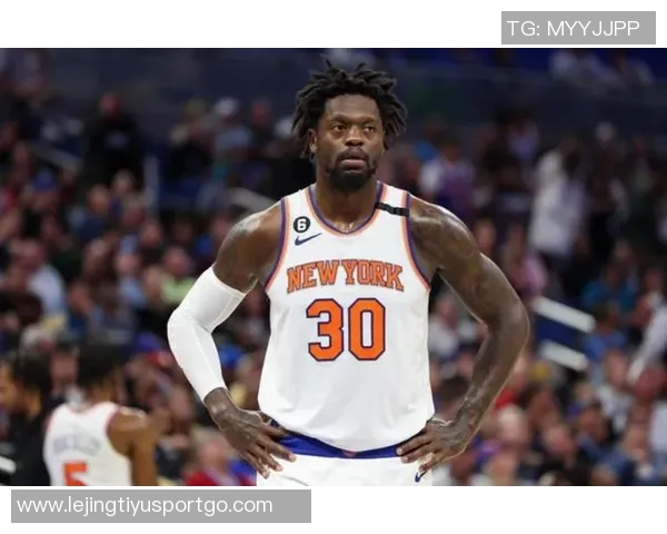 铁！普理查德表现低迷10投仅中2三分球命中率惨淡仅得8分5篮板6助攻